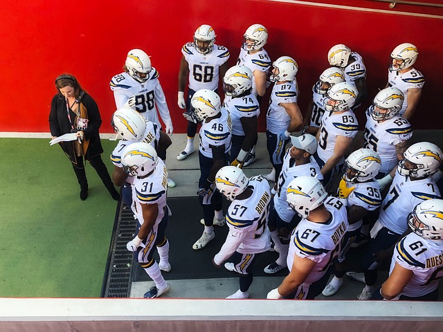 滕哈赫：对奥纳纳的表现和发展非常满意，说明我们引援做得不错.